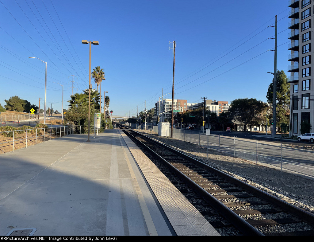 Great America ACE/Amtrak Station-looking north 